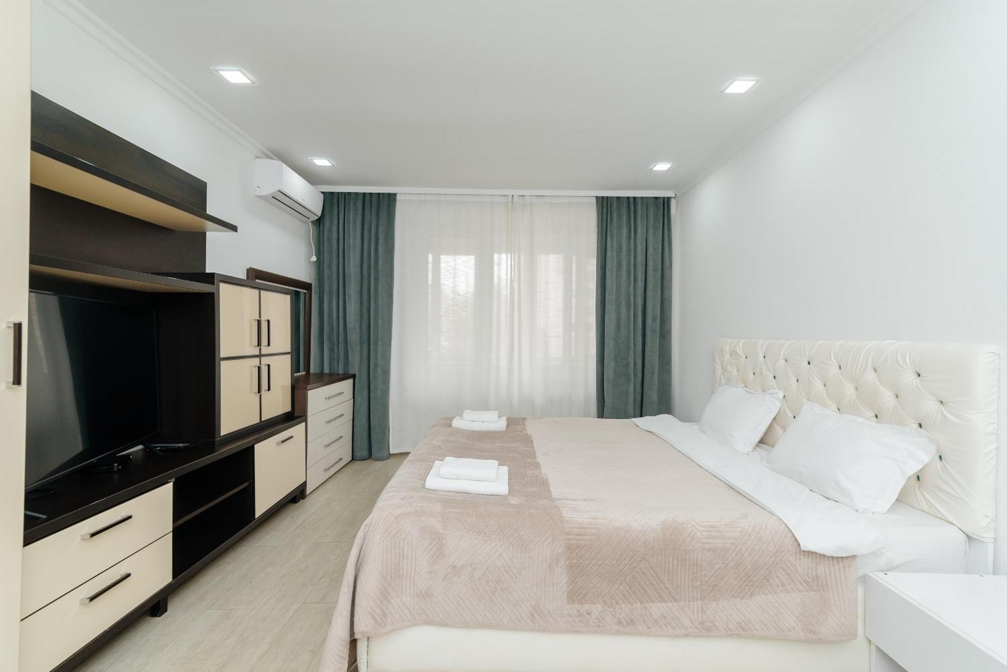 Ferienwohnung Ultra Centr Chisinau Luxrent Exterior foto